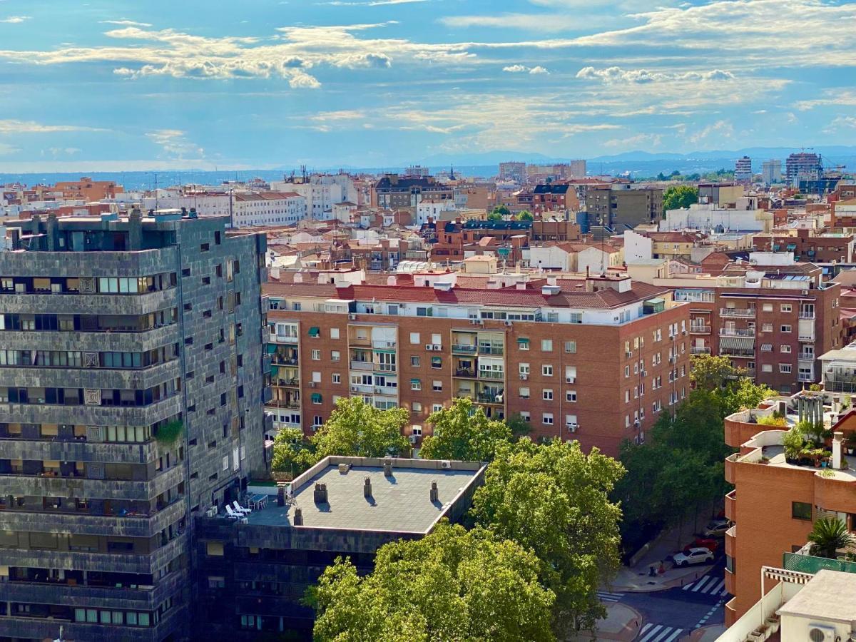 Charming Eurobuilding Skyline Madrid Apartment Exterior foto