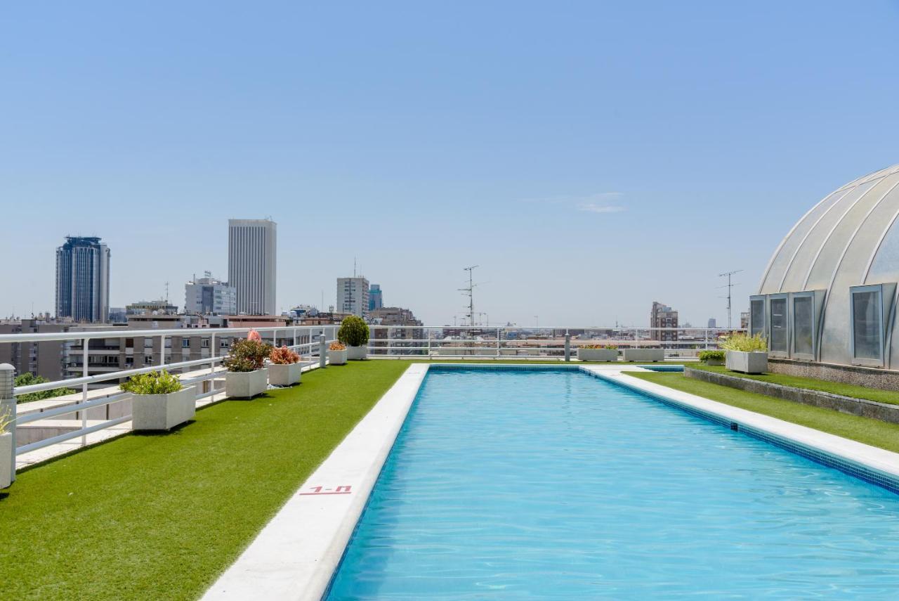 Charming Eurobuilding Skyline Madrid Apartment Exterior foto